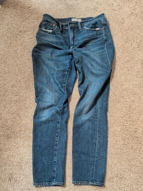 Madewell Classic Dark Blue Straight-Leg Jeans
